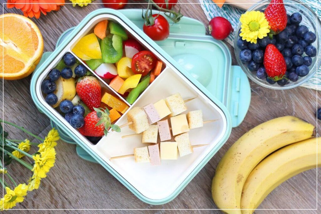 Pausenbrot mal anders für Kinder und Erwachsene Brotspiesse mit buntem Obst- und Gemüse-Allerlei